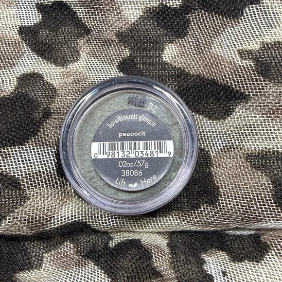 Vintage bareMinerals eyeshadow in the shade Peacock.Discontinued. - Picture 2 of 3